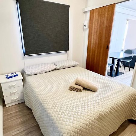 Sunset Beach Holiday Park Geraldton Bagian luar foto