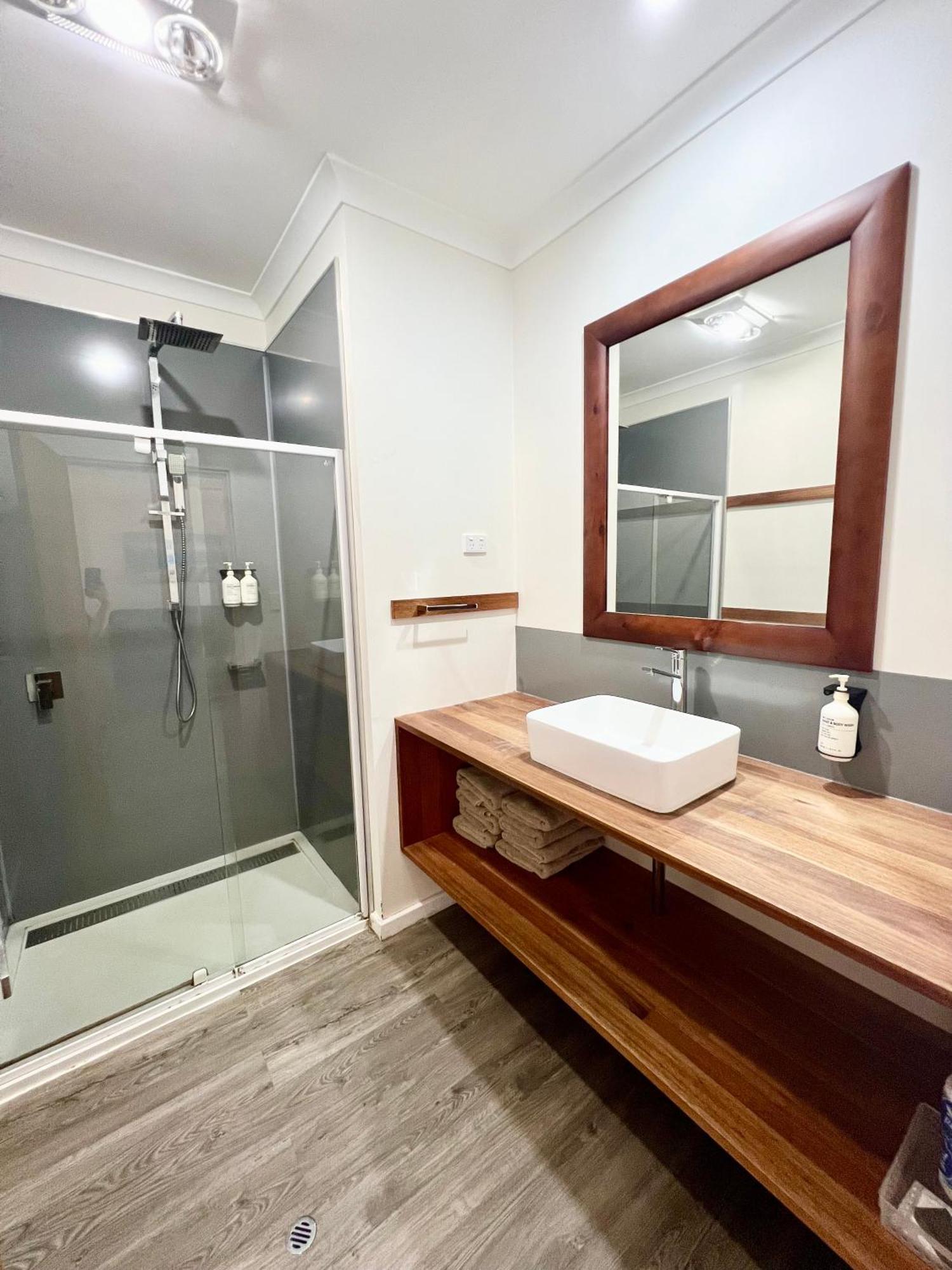 Sunset Beach Holiday Park Geraldton Bagian luar foto