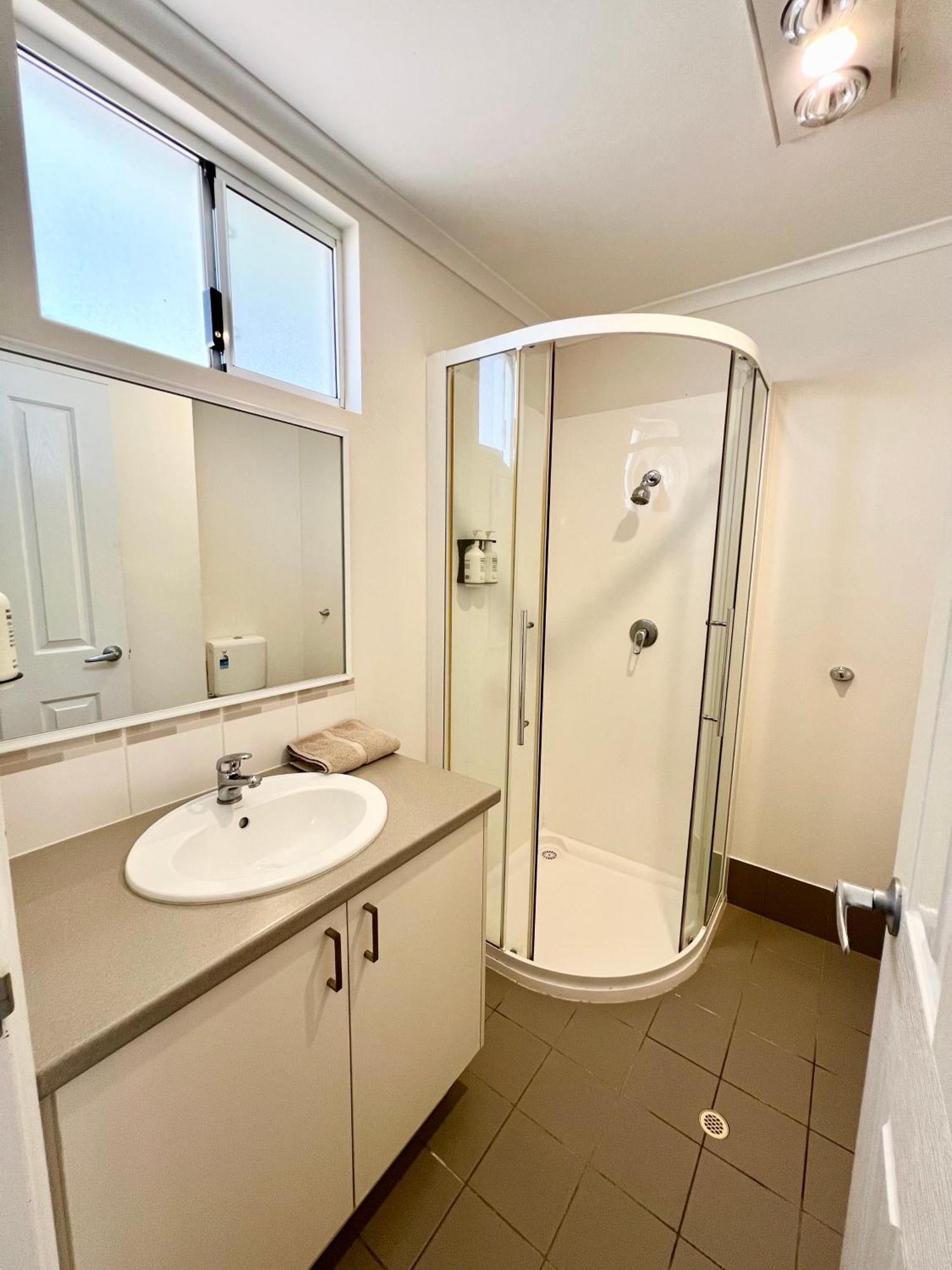 Sunset Beach Holiday Park Geraldton Bagian luar foto